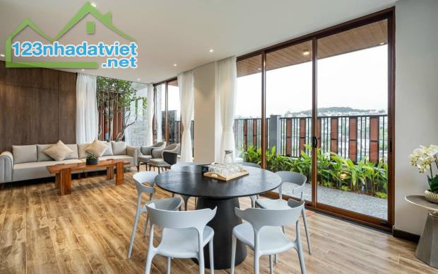 Khách sạn mặt tiền đường Lý Tự Trọng, Phường 1, Đà Lạt. 59 ty