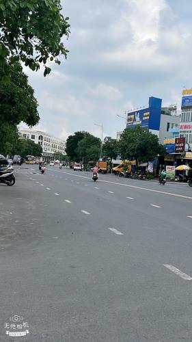 Bán nhà mặt phố tại DS3, Hiệp Bình Phước,Thủ Đức,giá siêu hời 54tr/m2,330m, 12m ngang - 1