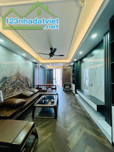 🚀 SIÊU PHẨM MẶT PHỐ ĐÀM QUANG TRUNG! 51M², 7 TẦNG, GARA Ô TÔ, THANG MÁY – 19.6 TỶ! - 1
