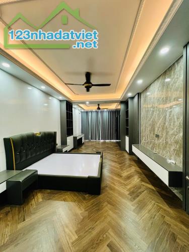 🚀 SIÊU PHẨM MẶT PHỐ ĐÀM QUANG TRUNG! 51M², 7 TẦNG, GARA Ô TÔ, THANG MÁY – 19.6 TỶ! - 2