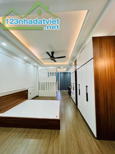 🚀 SIÊU PHẨM MẶT PHỐ ĐÀM QUANG TRUNG! 51M², 7 TẦNG, GARA Ô TÔ, THANG MÁY – 19.6 TỶ! - 4