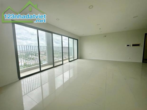 Chỉ 4,3ty sở hữu ngay căn hộ Lavida Plus Quận 7 , Diện Tích 79m2- 2PN-2WC, tầng cao, thoán - 2