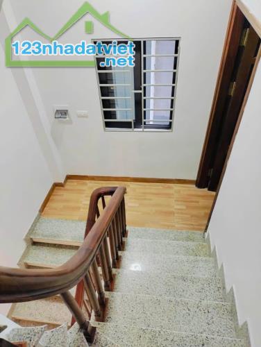 BÁN NHÀ BIÊN GIANG 5Tx33m2 GIÁP QL6A, CẦU MAI LĨNH