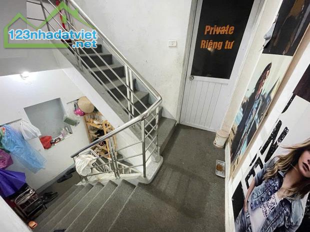 Bán nhà mặt phố Văn Cao 5 Tầng 47m MT 4m KD Đỉnh giá 39.5 tỷ 0878168006 - 1