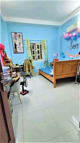 NHÀ ngay UBP. PHÚ HỮU, Tp TĐ, 4 TẦNG mái bằng, HẺM 9M – SHR – Gía CHỈ 6,6ty. LH 0909185988 - 2