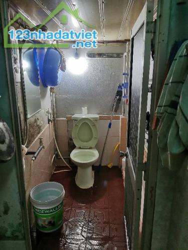 MỘT CĂN DUY NHẤT KHÔNG CÓ CĂN THỨ 2. MẶT TIỀN SÁT NGUYỄN VĂN NGHI GIÁ CHỈ NHỈNH 2 TỶ. , - 4