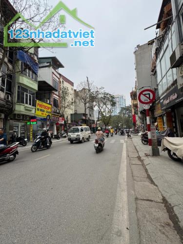 SIÊU PHẨM MẶT PHỐ ĐỘI CẤN KINH DOANH 2 MẶT THOÁNG VỈA HÈ CỰ HIẾM 30m 14TỶ MT 4m 3Tầng