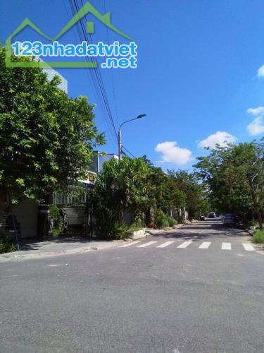 Bán đất mặt tiền đường Thanh lương 8, Hòa Xuân,Cẩm Lệ, sạch đẹp, giá 4 tỷ 550 tl