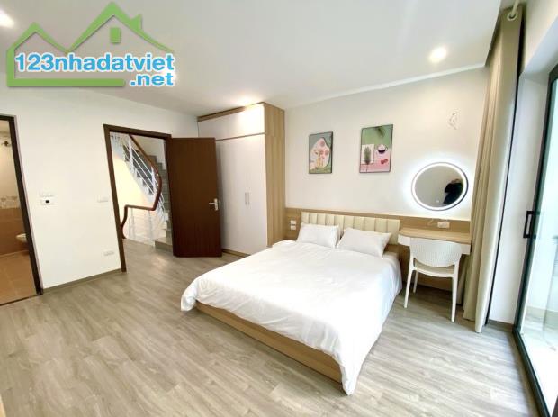 Hiếm, nhà đẹp Quang Tiến 35M x 5T, Ô TÔ đỗ cổng, ở cực sướng 5,77 tỷ - 3