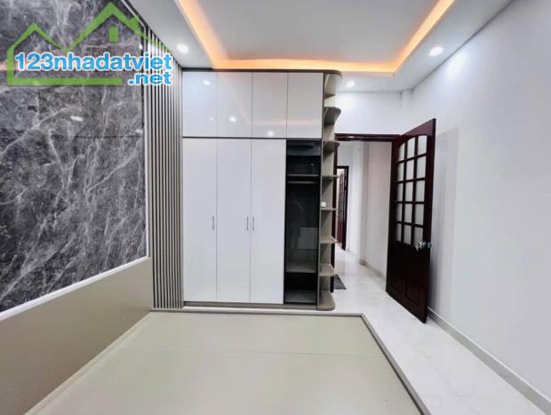 Nhà đẹp lung linh Quang Tiến 36M x 5T, Ô TÔ gần, nở hậu ở sướng 5,82 tỷ - 1