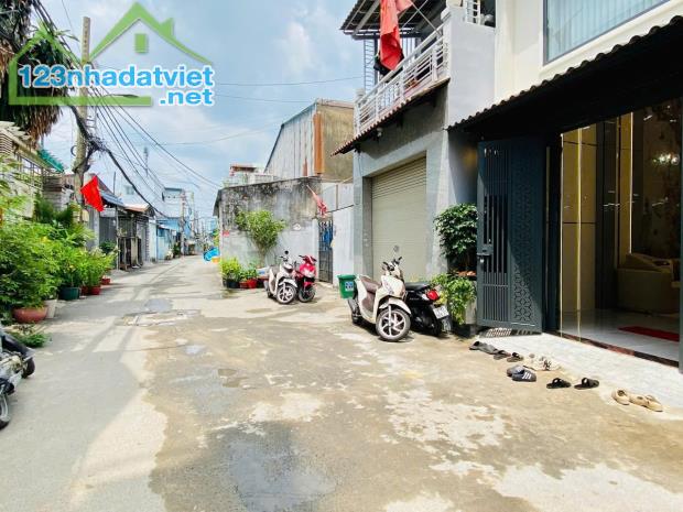 LÊN SÓNG SIÊU PHẨM ĐẾN TỪ ROMA MỘT TRỤC PHẠM VĂN CHIÊU, FULL NỘI THẤT, GIÁ 9,286TY TL - 5