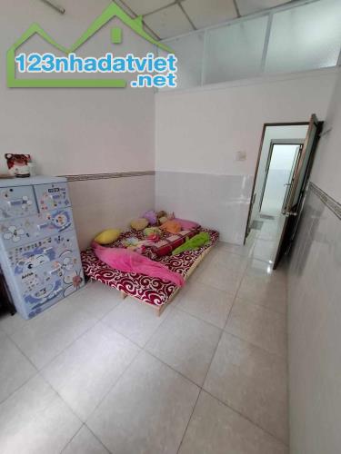 3 TẦNG -40M2 -3PN -NGAY CHỢ VẠN NGUYÊN -Q 8 P15 - 3
