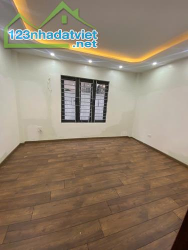 BÁN NHÀ ĐẸP ĐẠI THÀNH - 55M2 - Ô TÔ TRÁNH - 4 TẦNG - GIÁ TỐT! - 1