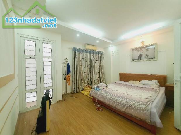 cần bán căn nhà trong ngõ 77 XUÂN LA (210 Võ Chí Công, Cầu Giấy) như hình ai mua - 2