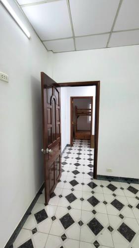 BÁN NHÀ NGUYỄN ẢNH THỦ - NHÀ 2 TẦNG - 5X10M - 3.18 TỶ - CÁCH HẺM XE TẢI 50M - 3
