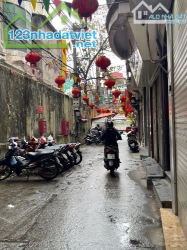 🏆🏆🏆TRUNG TÂM NGÃ TƯ SỞ - Ô TÔ ĐỖ CỬA - 30M MẶT PHỐ - KINH DOANH - 42M2x 4T- 9.95 tỷ