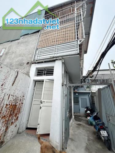 BÁN NHÀ TÂY HỒ - VỊ TRÍ ĐẸP - LÔ GÓC - NGÕ OTO TRÁNH - GIÁ RẺ CHỈ 2.X TỶ - 4