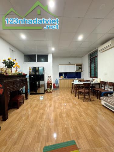 BÁN NHÀ TÂY HỒ - VỊ TRÍ ĐẸP - LÔ GÓC - NGÕ OTO TRÁNH - GIÁ RẺ CHỈ 2.X TỶ - 2