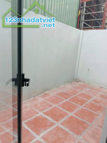 CHO THUÊ NHÀ (PHÒNG) 40M2 GẦN BỆNH VIỆN LÊ VĂN THỊNH, P.BÌNH TRƯNG ĐÔNG, Q.2( TP.THỦ ĐỨC) - 1