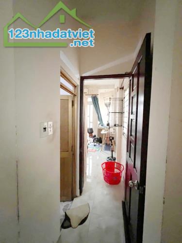 Nhà SHHC 2lầu/ST BTCT Dương Bá Trạc P2Q8 - 3