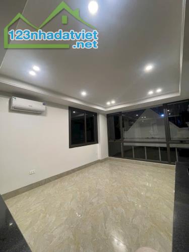 Bán nhà riêng 6 tầng THANG MÁY 42m2 phố Văn Cao, 20m ra ô tô chỉ 11,4 tỷ. Lh: 0392863486. - 3