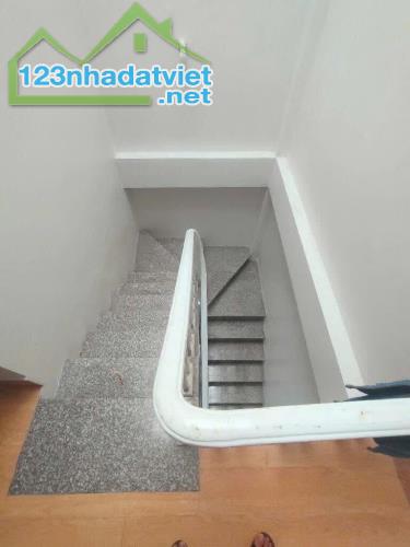 Bán nhà mặt phố Bùi Thị Xuân, Hai Bà Trưng 64m, 4 tầng, Giá: 35 tỷ. LH: 0937158386 - 1