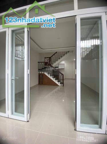 Bán Nhà Hẻm 2,5m, Cách Vòng Xoay Lê Hồng Phong Chỉ 20m, Nhà Mới Hoàn Thiện – Giá 3 tỷ - 1