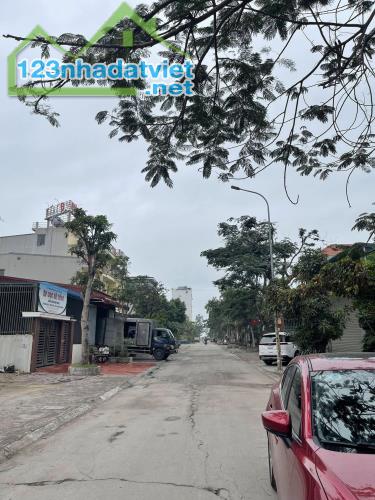 Bán Đất KĐT Cao Xanh Hà Khánh A,P.Cao Xanh. DT:200m2,MT:8m - 2