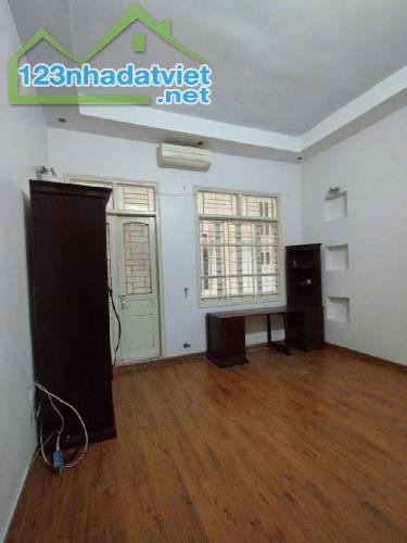 Chốt deal ngay! Nhà VIP Thanh Xuân, ô tô đỗ cửa, 5 tầng, 45m2, 12.8 tỷ