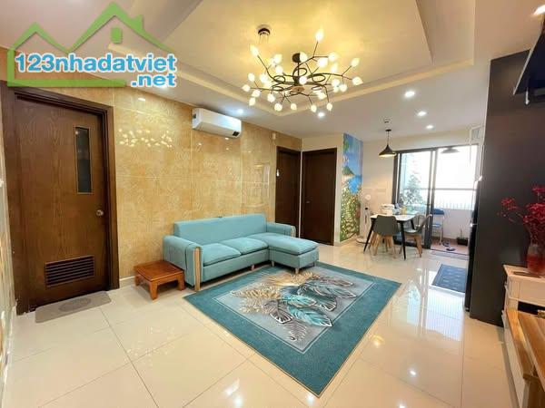 Bán tòa Apartment Đặng Thai Mai - 95m2 x 9T thang máy - MT 10m - lô góc hướng TN - 1