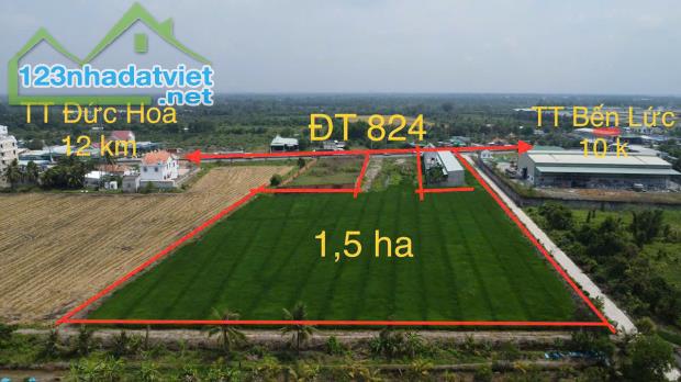 1,5 hecta có 300m2 thổ đất 3 mặt tiền ĐT 824 ấp 7 Lương Hòa, Bến Lức, Long An giá 45 tỷ - 3