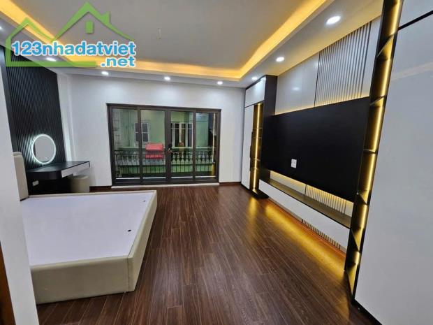 Bán nhà lô góc 40m2, 5T, giá 6 tỷ. Minh Khai, Hai Bà Trưng 0947913839. - 1