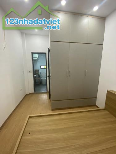 4,1 tỷ 4 tầng 3 ngủ 20m2 Minh Khai đối diện Times City sổ đỏ nét cất két - 2