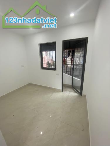 4,1 tỷ 4 tầng 3 ngủ 20m2 Minh Khai đối diện Times City sổ đỏ nét cất két - 3