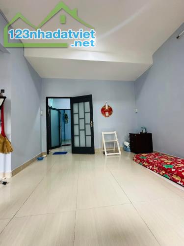 Bán nhà Tân Sơn Nhì 3Tầng mới 37m2, 3PN chỉ 3,85 tỷ TL - 3