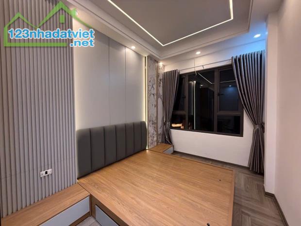 Nhà Đống Đa 31m2 x 4 tầng - Ngõ to ô tô - Thông thoáng. - 2