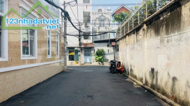 NHÀ HIỆP BÌNH CHÁNH -  ĐƯỜNG TRƯỚC NHÀ 7M, 4*13.63M - NHỈNH 9 TỶ THƯƠNG LƯỢNG. - 1