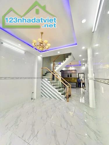 BÁN NHÀ 3 TẦNG, 56M2, NGÕ LÊ ĐÌNH CẨN, TÂN TẠO, BÌNH TÂN - GIÁ 5.3 TỶ - SỔ HỒNG CHÍNH CHỦ - 1