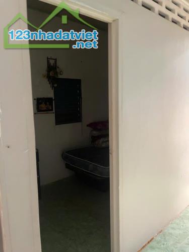 CHÍNH CHỦ BÁN NHÀ CẤP 4 Tại 25/4 Đường Trần Hưng Đạo, Phường Mỹ Xuyên, Long Xuyên, An