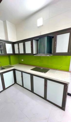 Bán nhà Nguyễn Khang, Cầu Giấy, dân xây mới, chắc chắn, ngõ gần ô tô 4 tầng 32m2 giá 6.9 t