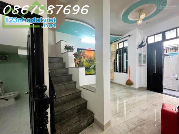 Bán nhà hẻm trần nhật duật ngay trung tâm - 1