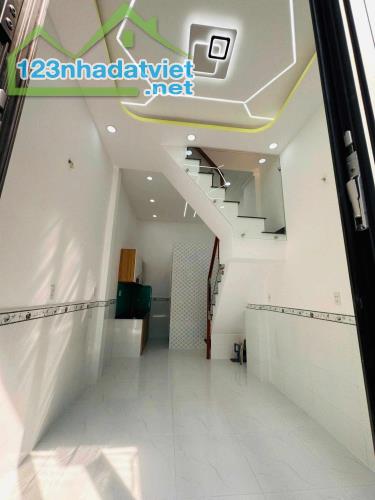 Chủ kẹt tiền bán gấp căn nhà 65m2 3PN giá 3tỷ350 Tô Hiến Thành, Quận 10 hẻm 5m sổ sẵn. - 4