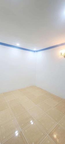 Chủ kẹt tiền bán gấp căn nhà 65m2 3PN giá 3tỷ350 Tô Hiến Thành, Quận 10 hẻm 5m sổ sẵn. - 1