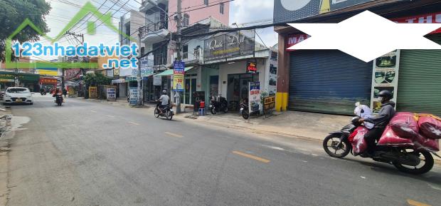 Cho Thuê Nhà Mặt Tiền Thạch Lam Quận Tân Phú, 200m² - NGANG 10M - 1