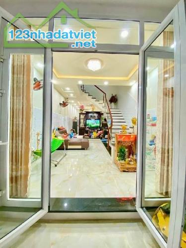 BÁN NHÀ MẶT TIỀN ĐẠI LỘ 3 PHƯỚC BÌNH QUẬN 9 - DIỆN TÍCH 82M2 - GIÁ 11.9 TỶ - 1