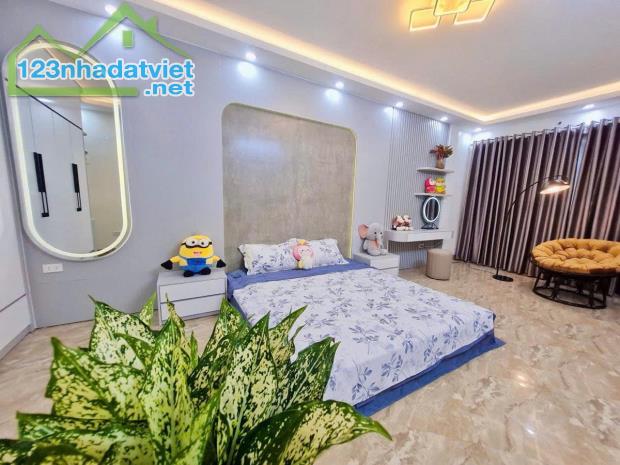Bán Nhà Phú Mỹ 45m², 6 Tầng, Giá Chỉ 8.3 Tỷ - 1