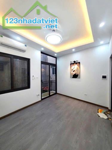 KĐT đại kim hoàng mai,54m2 mặt tiền 4m giá 19tỷ - 1