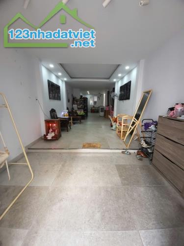 BÁN NHÀ GIÁ TÓT HẺM BA ĐÌNH Q8 GẦN CẦU CỮ Y-DT 97M2 NGAN 4.7M X 20M NỞ 5.3M- GIÁ 6.6 TỶ - 3