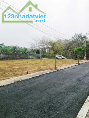 Đất nền  sân bay Long Thành  chỉ 990triệu full thổ cư , mặt tiền đường 6m