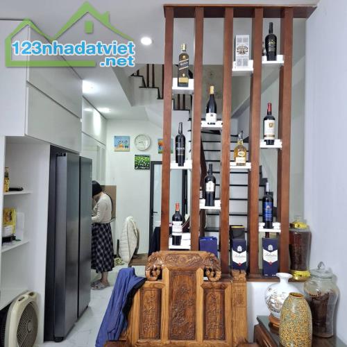 Bán nhà phố Lê Quang Đạo, Nam Từ Liêm, 35m2, 5 tầng, kinh doanh sầm uất